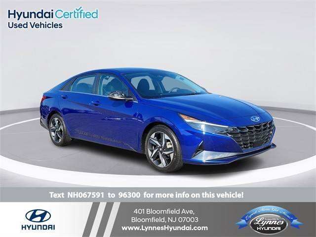 2022 Hyundai Elantra SEL FWD photo