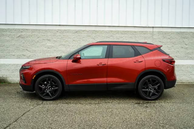 2021 Chevrolet Blazer LT AWD photo