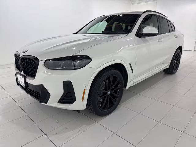 2022 BMW X4 xDrive30i AWD photo