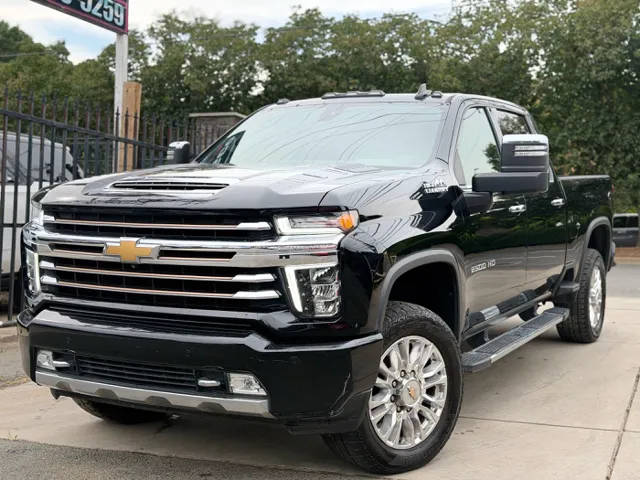 2022 Chevrolet Silverado 2500HD High Country 4WD photo