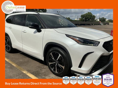 2022 Toyota Highlander XSE FWD photo