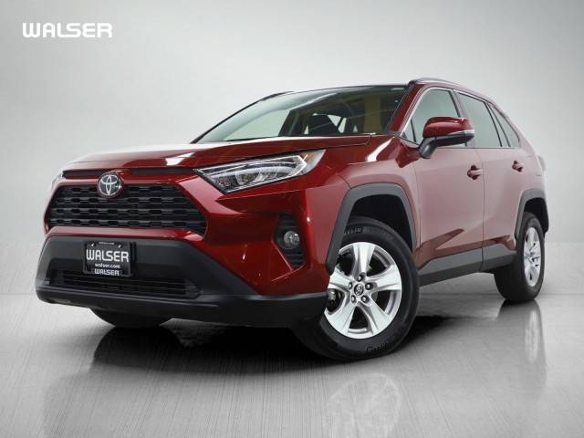 2021 Toyota RAV4 XLE AWD photo