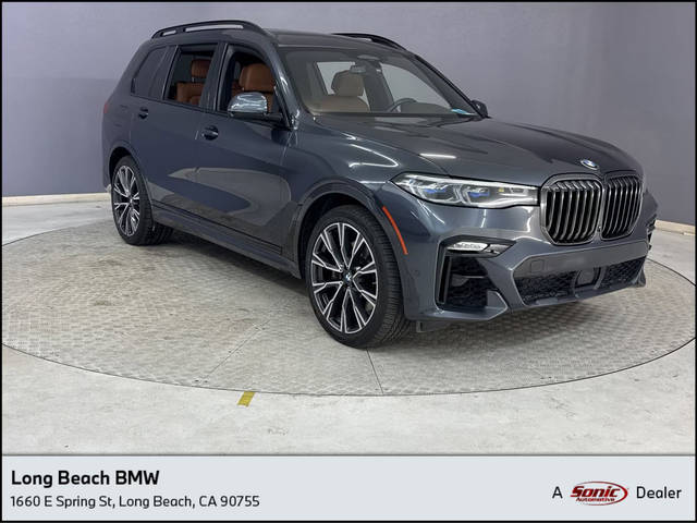 2022 BMW X7 M50i AWD photo