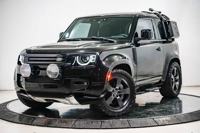 2022 Land Rover Defender 90 X-Dynamic SE AWD photo