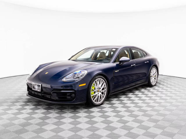 2022 Porsche Panamera 4 E-Hybrid AWD photo