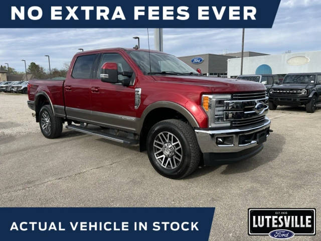 2019 Ford F-250 Super Duty LARIAT 4WD photo