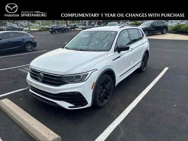 2022 Volkswagen Tiguan SE R-Line Black FWD photo