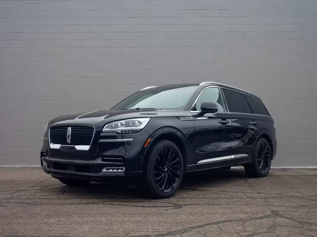 2022 Lincoln Aviator Reserve AWD photo