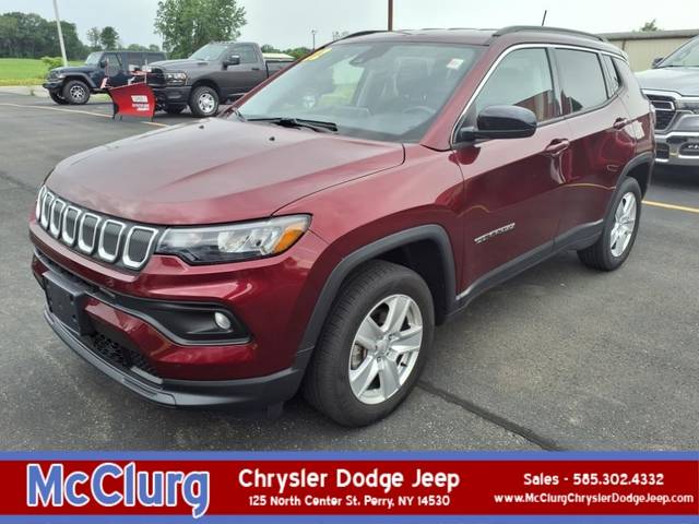 2022 Jeep Compass Latitude 4WD photo