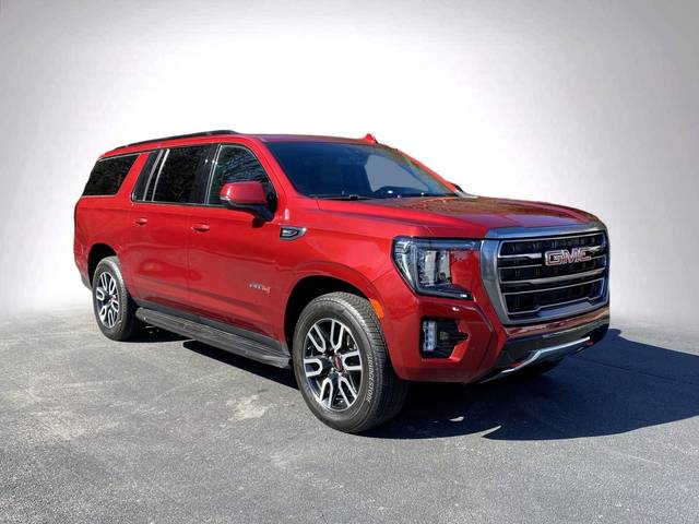 2022 GMC Yukon XL AT4 4WD photo