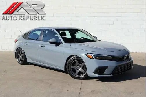 2022 Honda Civic Sport Touring FWD photo