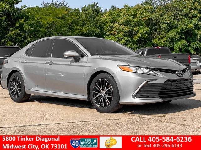 2022 Toyota Camry XLE AWD photo