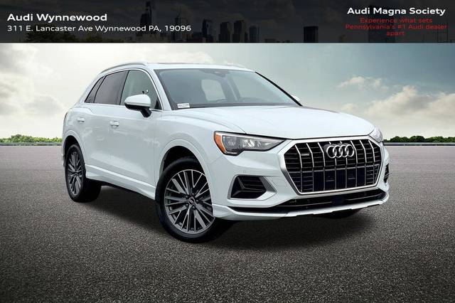 2022 Audi Q3 Premium AWD photo