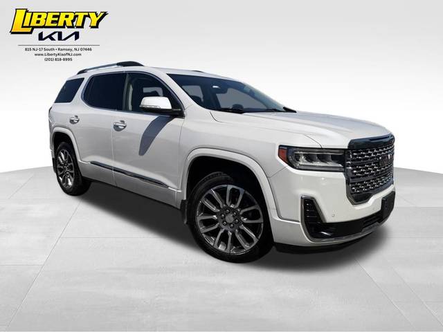 2022 GMC Acadia Denali AWD photo