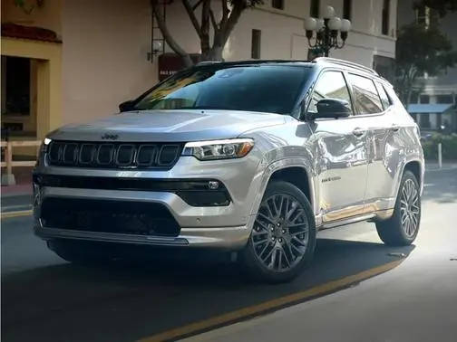 2022 Jeep Compass Latitude FWD photo