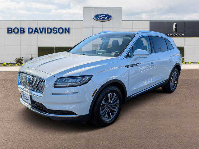 2021 Lincoln Nautilus Reserve AWD photo