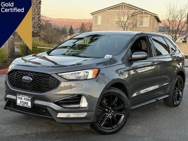 2021 Ford Edge ST-Line FWD photo