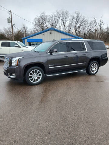 2015 GMC Yukon XL Denali 4WD photo