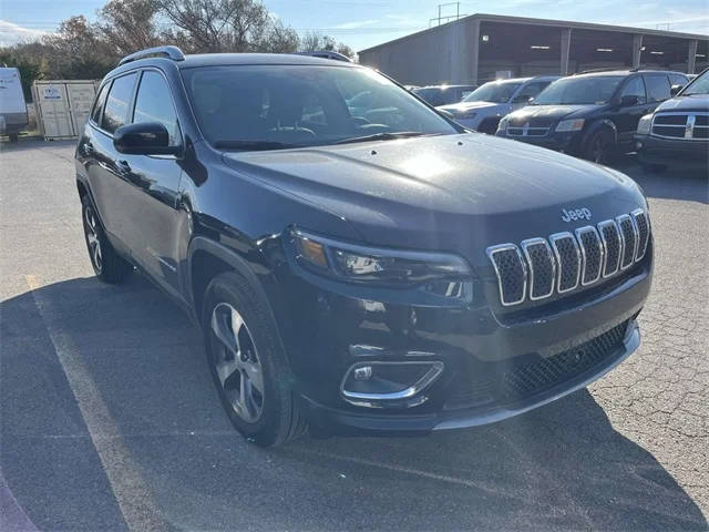 2021 Jeep Cherokee Limited 4WD photo