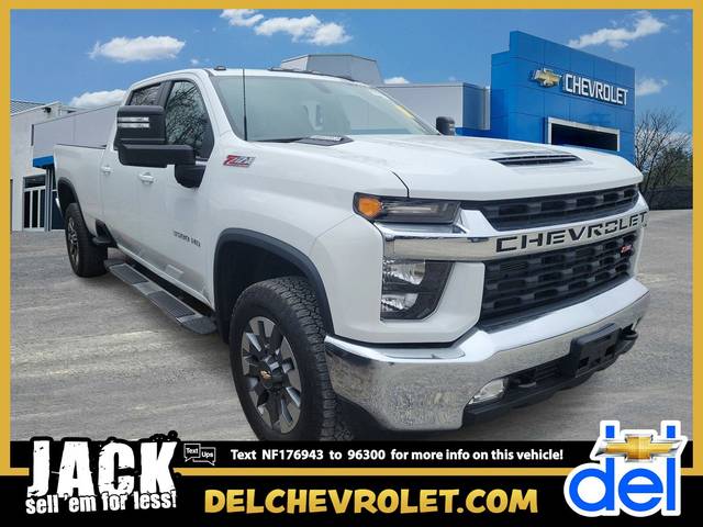 2022 Chevrolet Silverado 3500HD LT 4WD photo