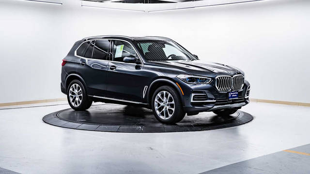 2022 BMW X5 xDrive40i AWD photo