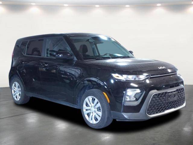 2022 Kia Soul LX FWD photo