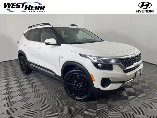 2022 Kia Seltos Nightfall AWD photo