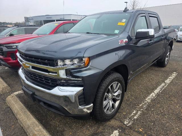 2022 Chevrolet Silverado 1500 LT 4WD photo