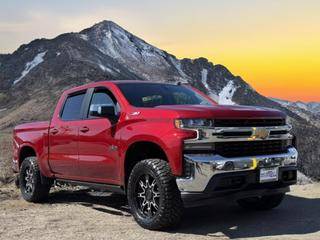 2022 Chevrolet Silverado 1500 LT 4WD photo