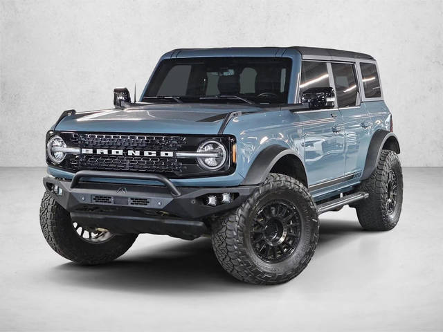 2021 Ford Bronco 4 Door First Edition 4WD photo
