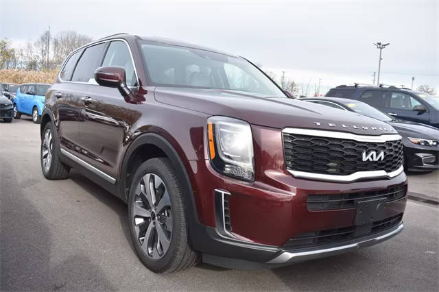 2022 Kia Telluride S AWD photo