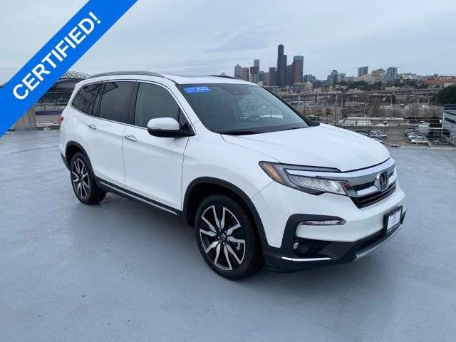 2022 Honda Pilot Touring 7-Passenger AWD photo