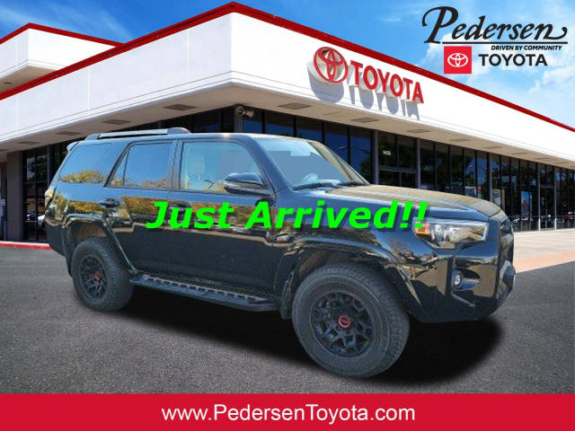 2022 Toyota 4Runner SR5 Premium 4WD photo