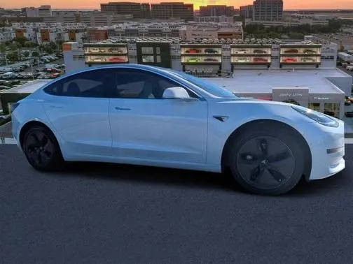 2020 Tesla Model 3 Standard Range Plus RWD photo