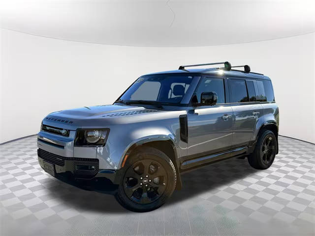 2022 Land Rover Defender 110 X-Dynamic SE 4WD photo