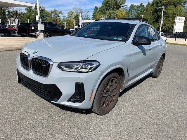 2022 BMW X4 M40i AWD photo