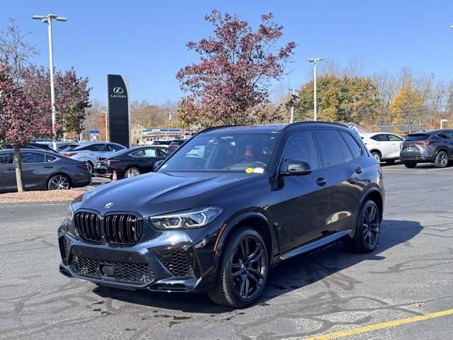 2022 BMW X5 M  AWD photo