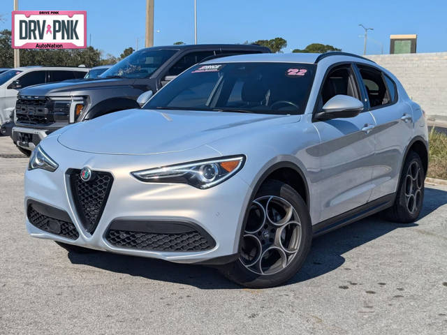 2022 Alfa Romeo Stelvio Sprint AWD photo