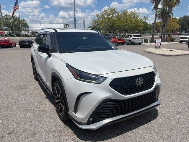 2022 Toyota Highlander XSE FWD photo