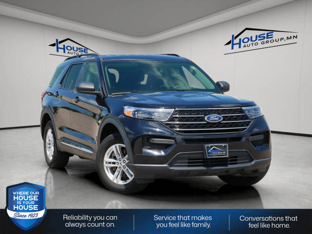 2021 Ford Explorer XLT 4WD photo