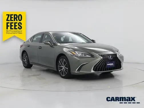 2022 Lexus ES ES 300h FWD photo
