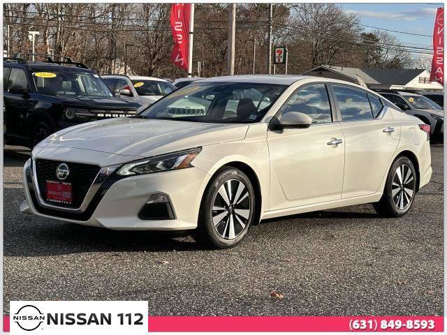 2021 Nissan Altima 2.5 SV FWD photo