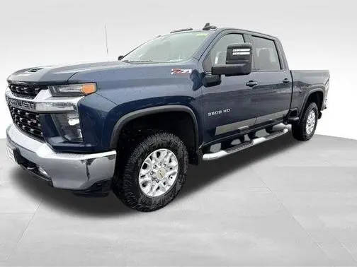 2022 Chevrolet Silverado 3500HD LT 4WD photo