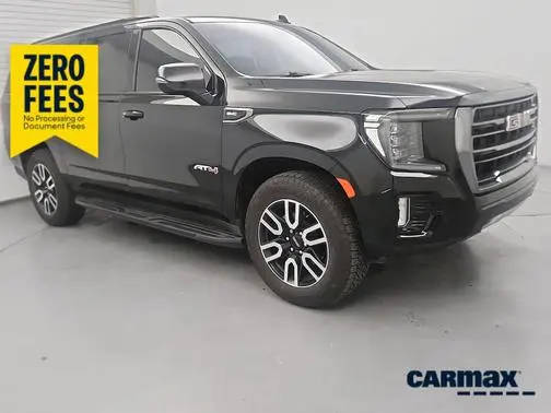 2021 GMC Yukon AT4 4WD photo