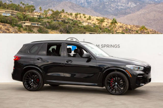 2022 BMW X5 xDrive40i AWD photo