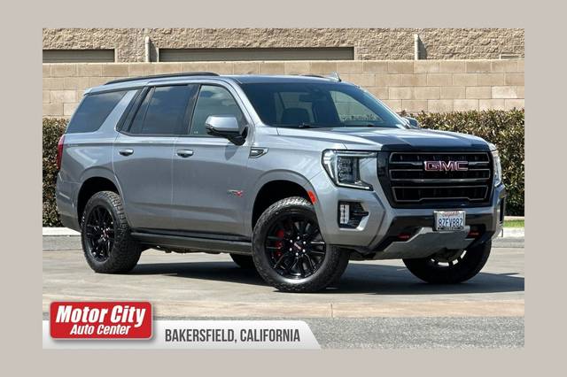 2022 GMC Yukon AT4 4WD photo