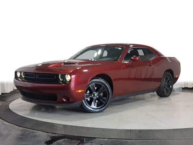 2019 Dodge Challenger SXT RWD photo