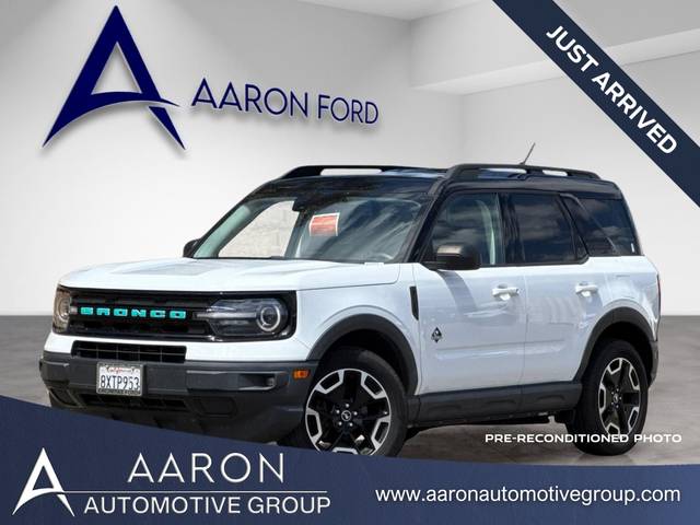 2021 Ford Bronco Sport Outer Banks 4WD photo