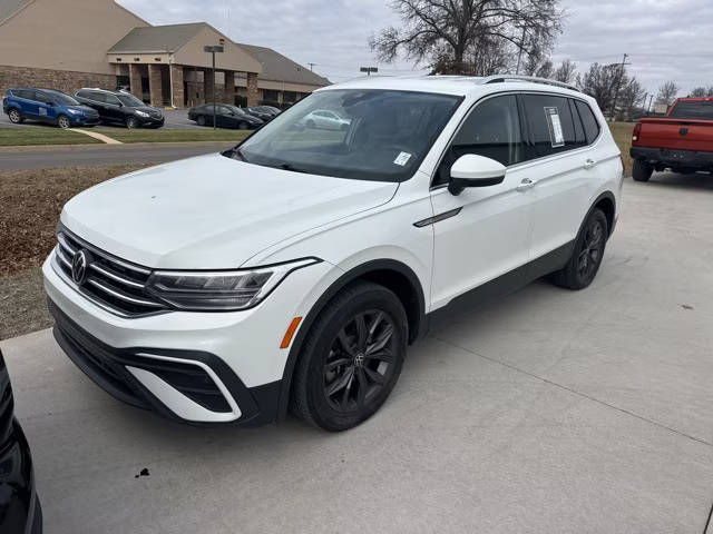 2022 Volkswagen Tiguan SE FWD photo