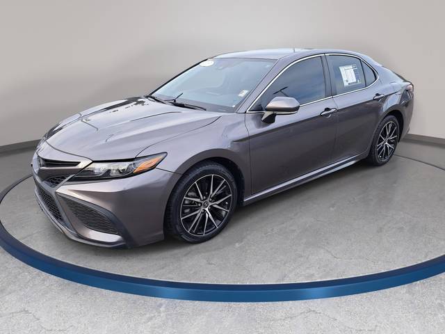 2022 Toyota Camry SE FWD photo